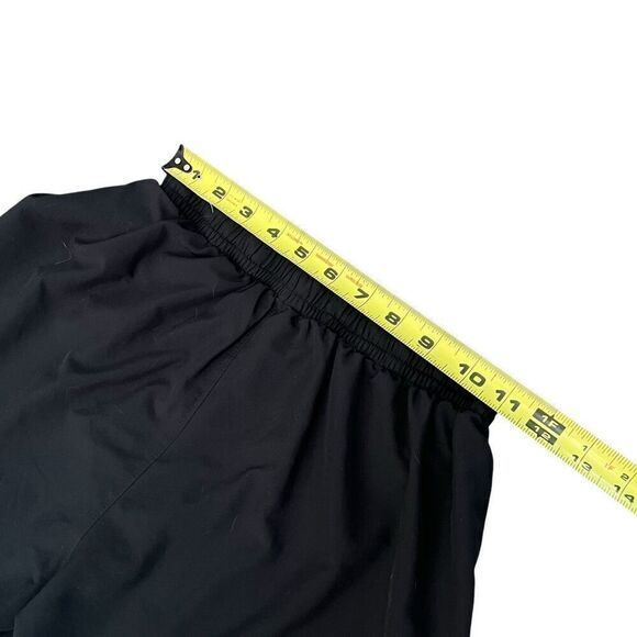 UNDER ARMOUR Black, Purple, & Pink Semi Fitted Athletic Shorts Size XS - Picture 4 of 6